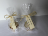 gold-ivory-cup-cakes-wrapper.JPG